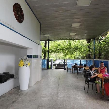 Baza Otdyha Miya Hotel Goedaoeta Buitenkant foto